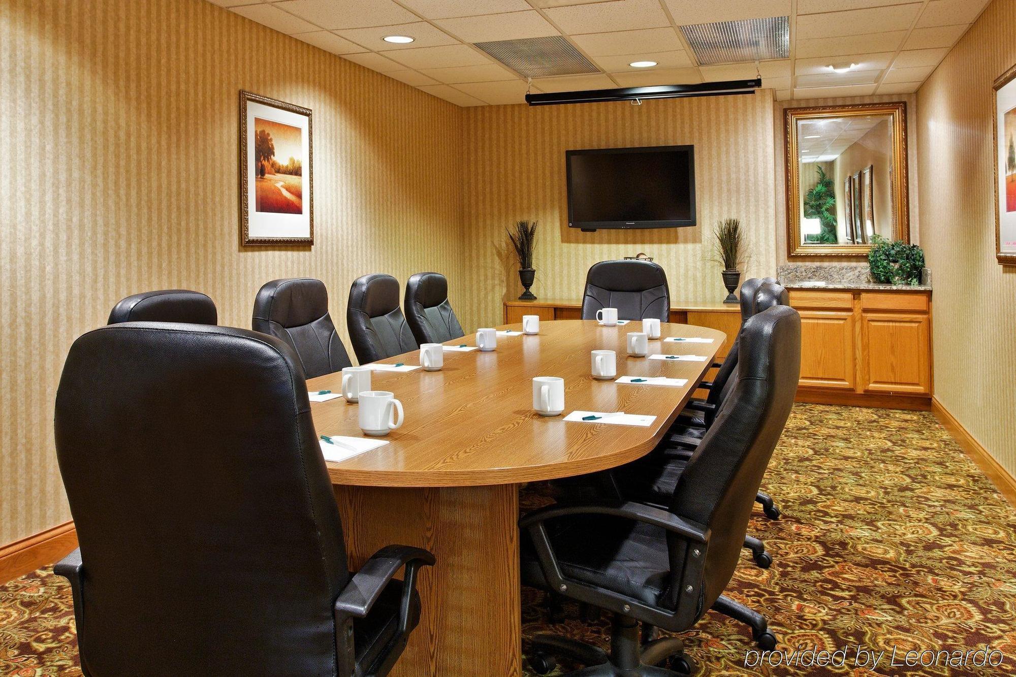 Country Inn & Suites By Radisson, Sycamore, Il Business foto
